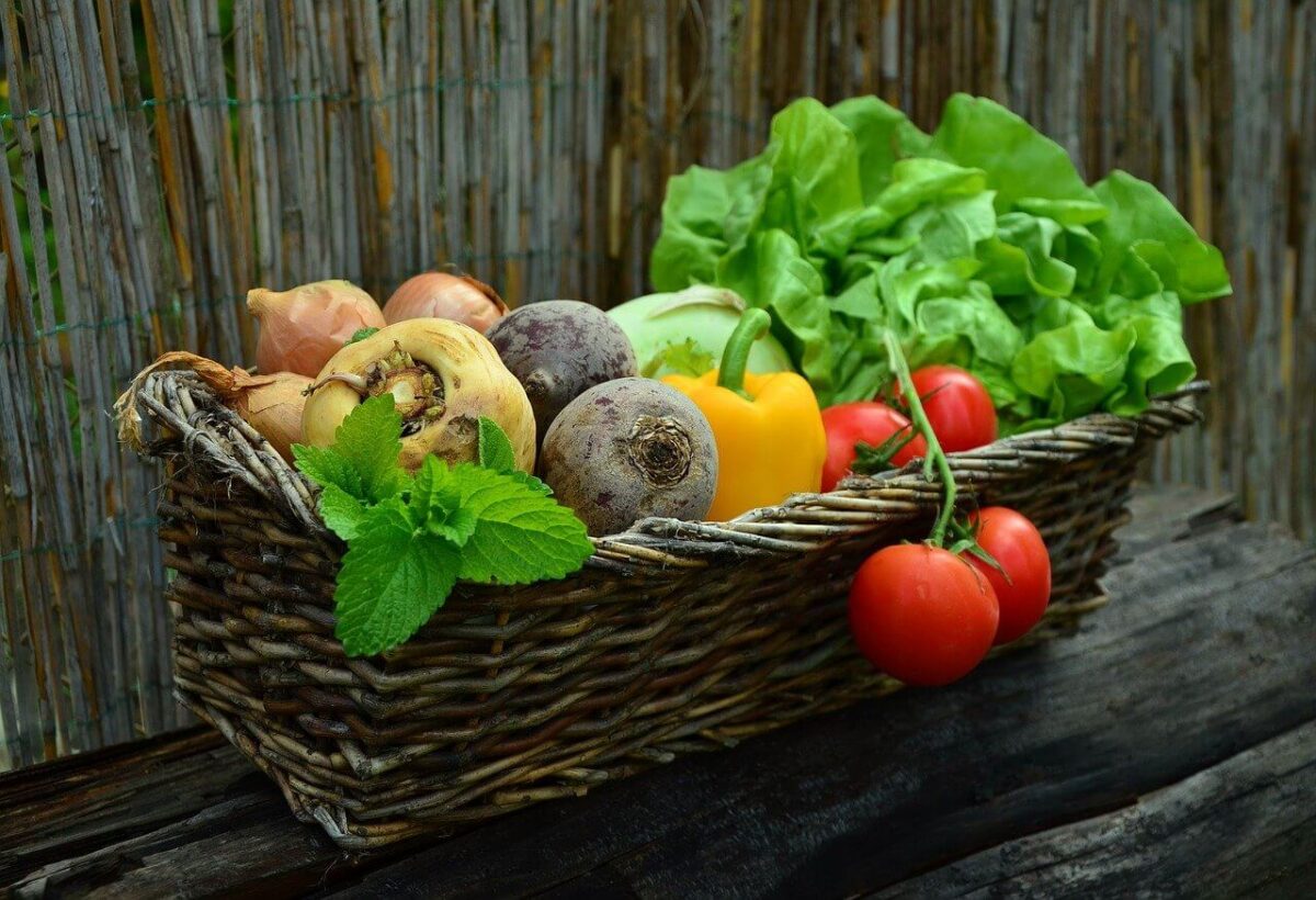 8种食物帮你安眠及吃5类食物容易失眠