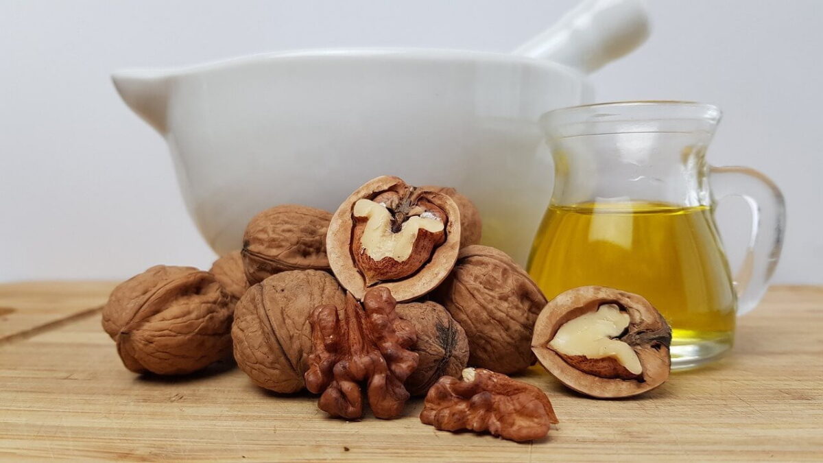 核桃油(Walnut Oil)