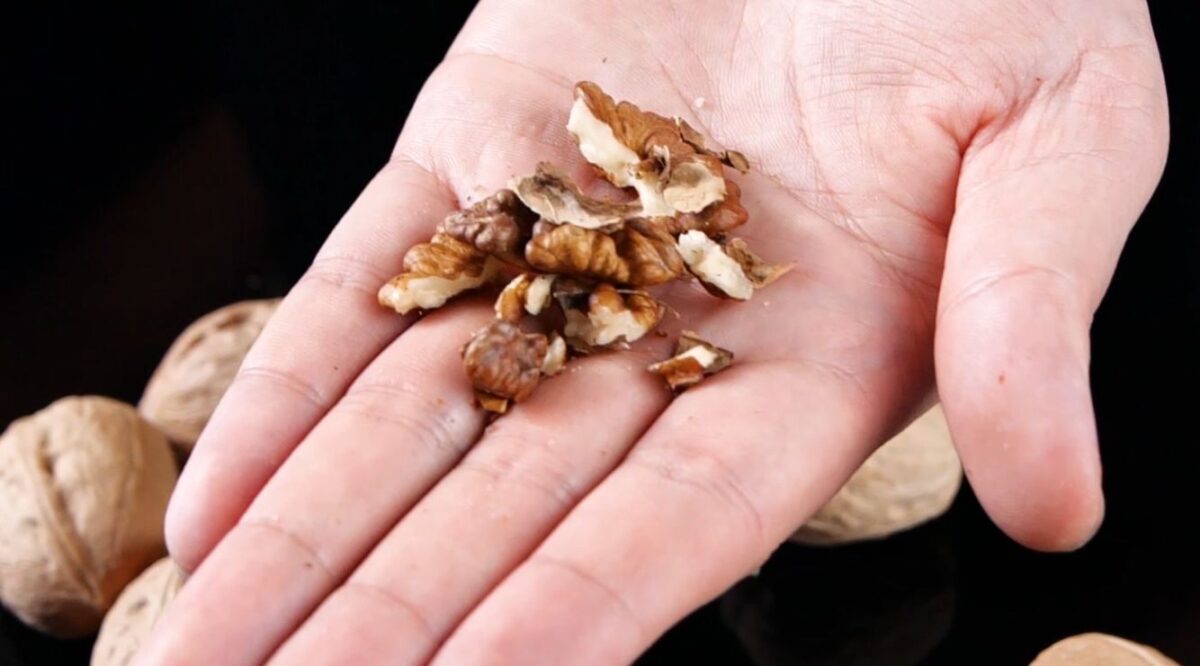 调节血脂，核桃比鱼油更胜一筹？